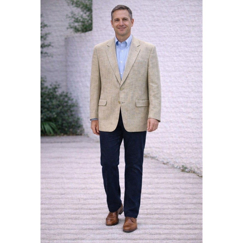 Savile Row Men's Beige‎ Sport Coat Blazer Size 44L Two Button Classic Fit